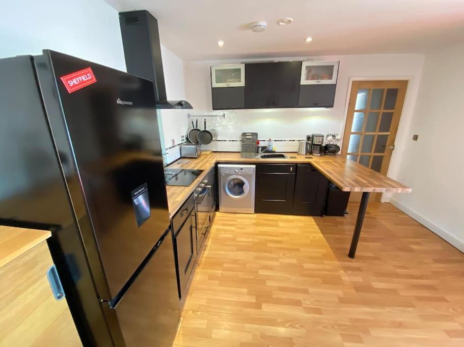 Sheffield City Centre Apartment & Balcony Buitenkant foto