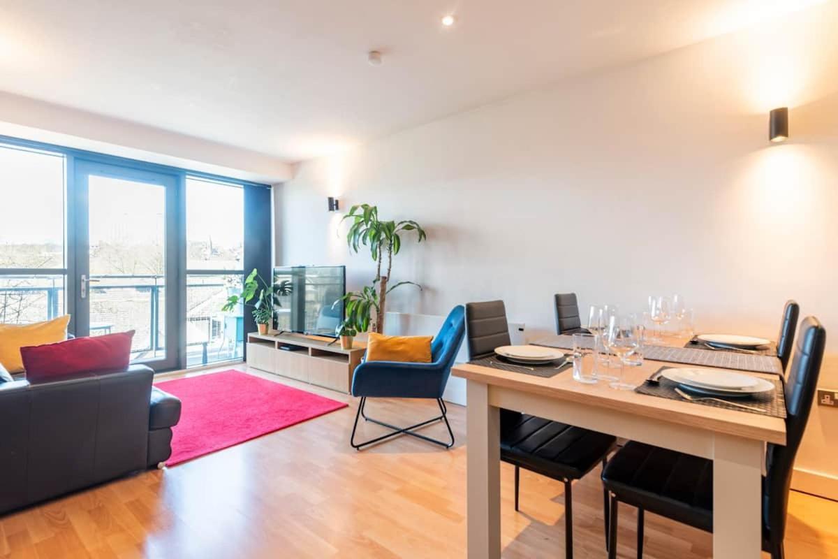 Sheffield City Centre Apartment & Balcony Buitenkant foto